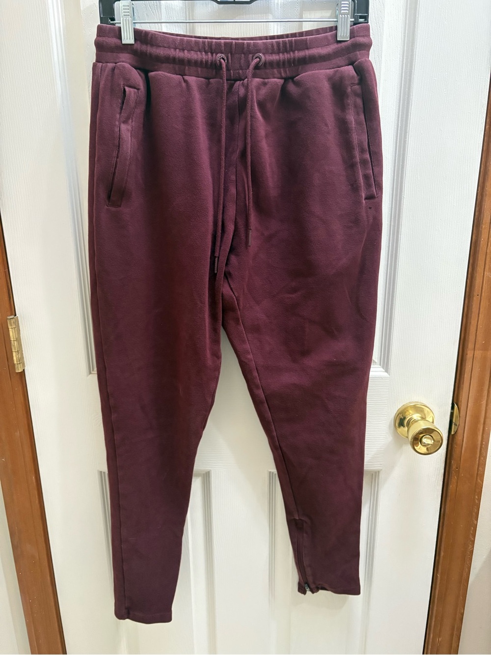 YoungLA Men's Burgundy Joggers